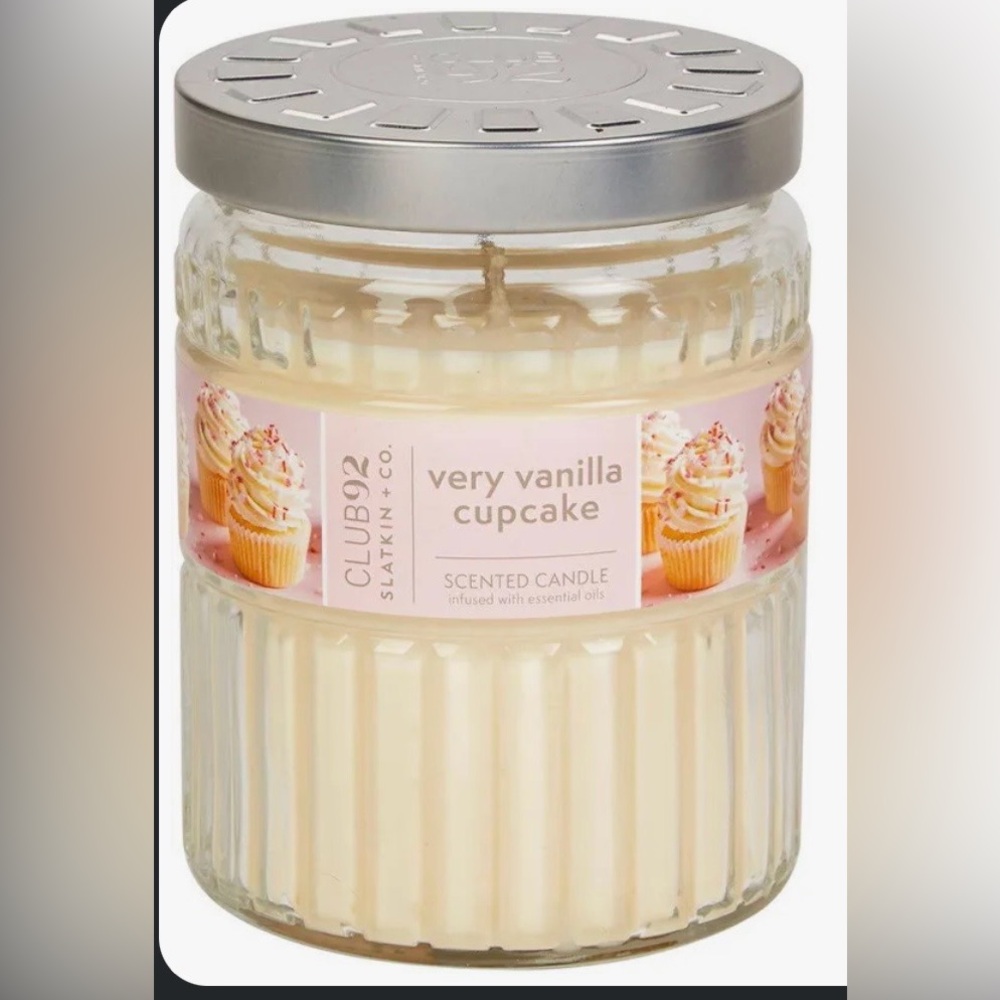 Very Vanilla Cupcake Scented Candle